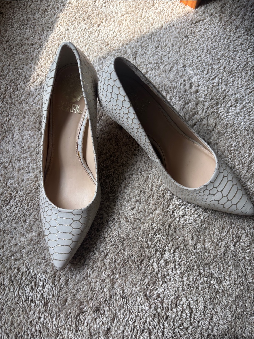 Vince Camino Pointed Toe Women's Pumps in ivory and gold - Designer Style